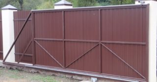Купить откатные ворота из профнастила Арзамас, цена от 1747 руб.