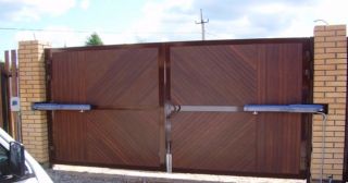 Купить распашные ворота из сэндвич-панелей Арзамас, цена от 2722 руб.